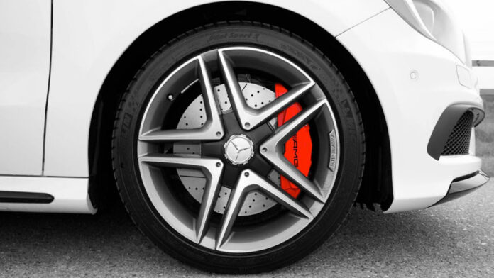 PS5 Racing: Essential Tire Care for Peak Performance